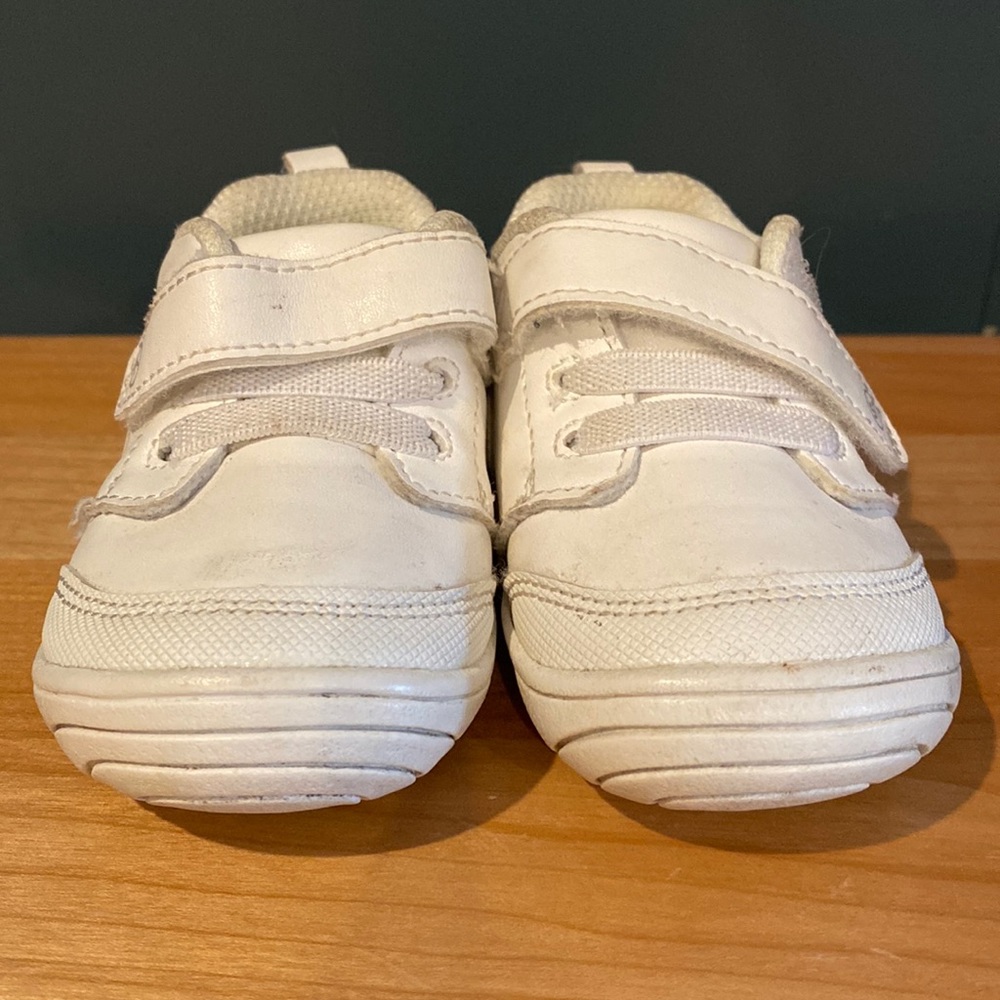Stride Rite Sneakers 💰 3 for $15